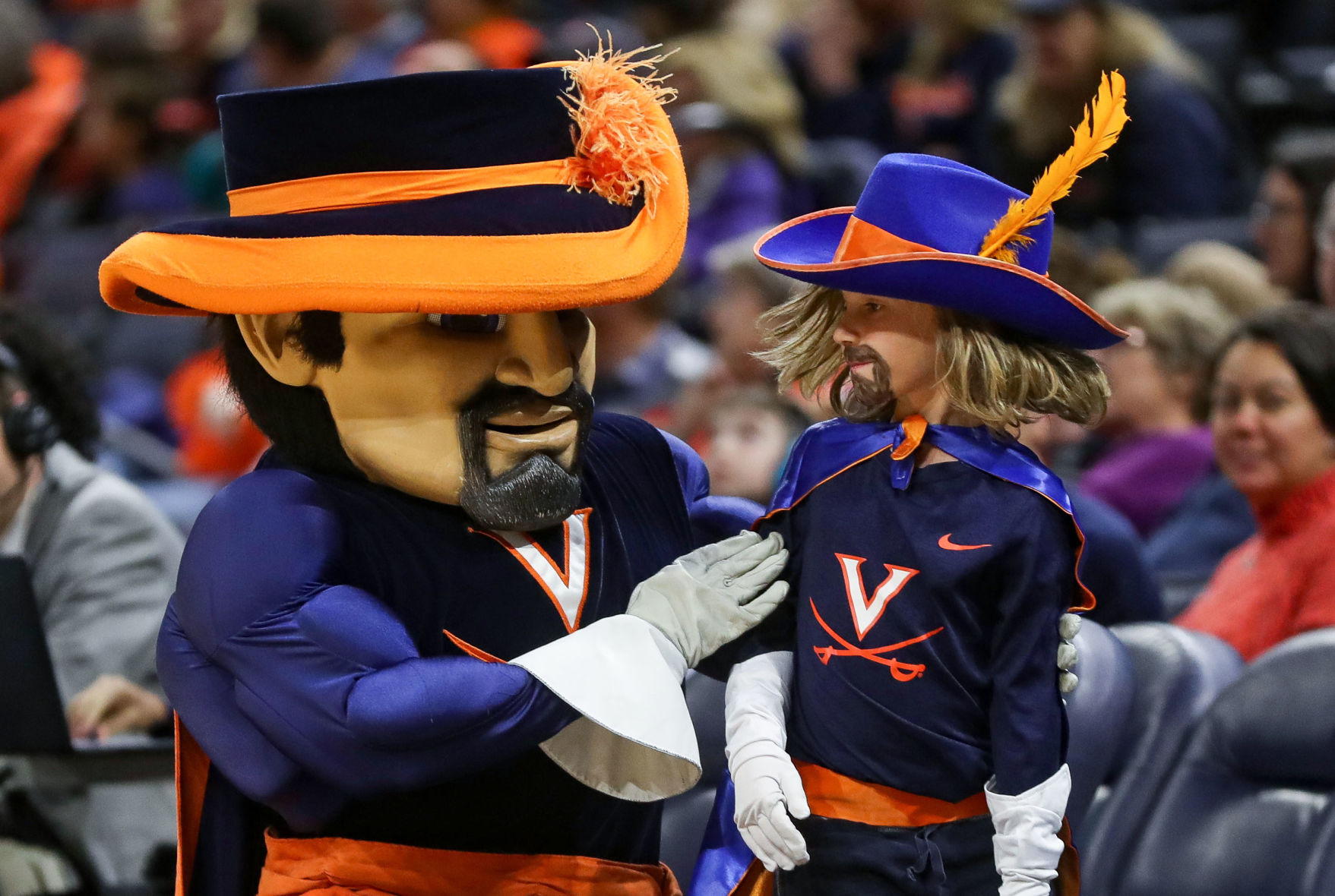20191201_cdp_sports_UVa_wbball246.JPG